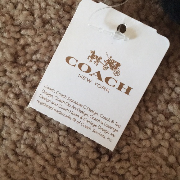 Black Coach wristlet BNWT - Picture 4 of 4